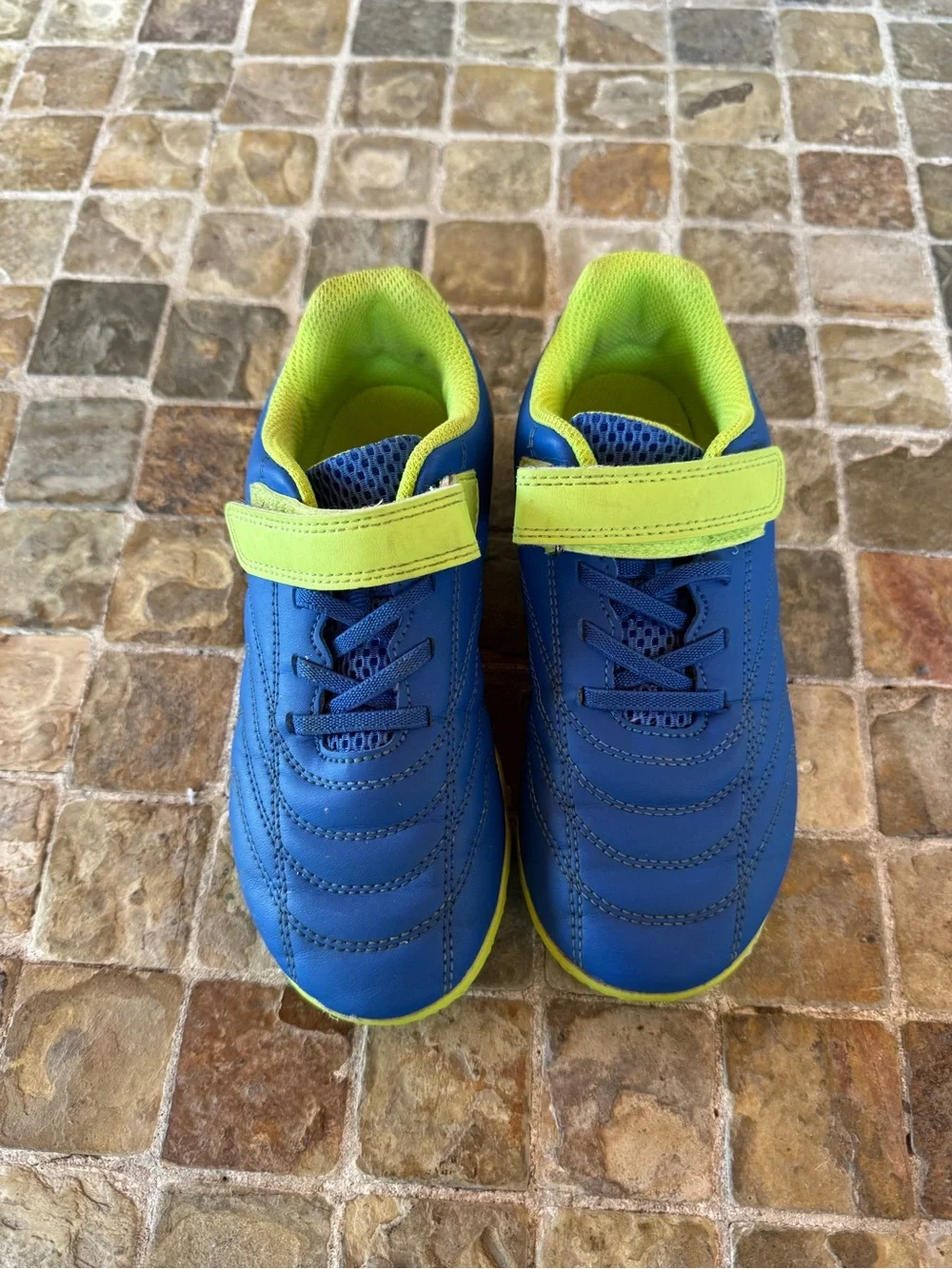 Stelle Kids Athletic Shoes baseball shoes/ soccer shoes unisex - Blue & Lime
